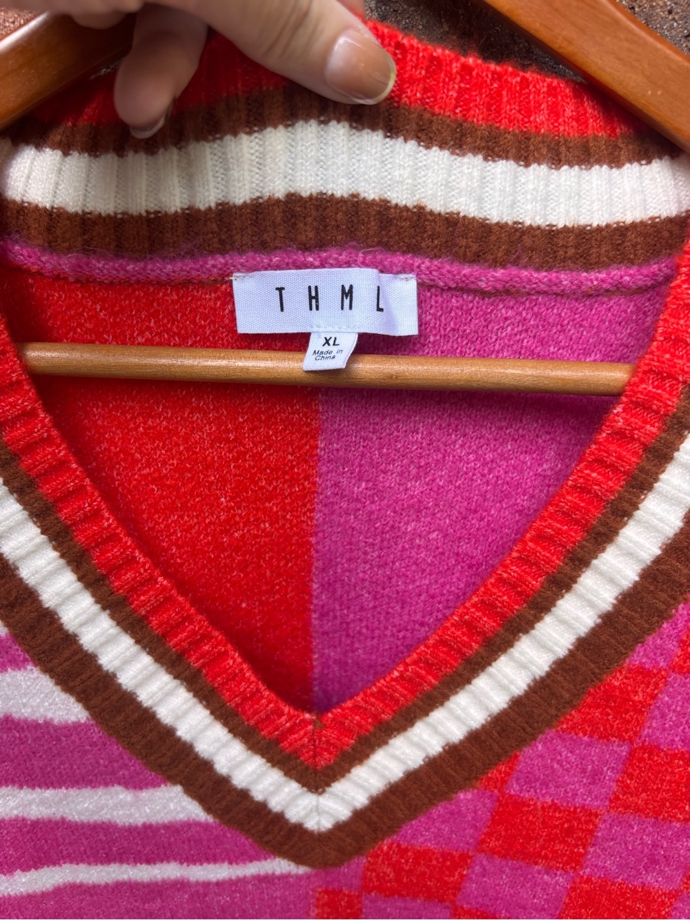 THML Colorblock Sweater Vest XL | Pink Zebra & Checkerboard V-Neck Knit - Picture 5 of 9